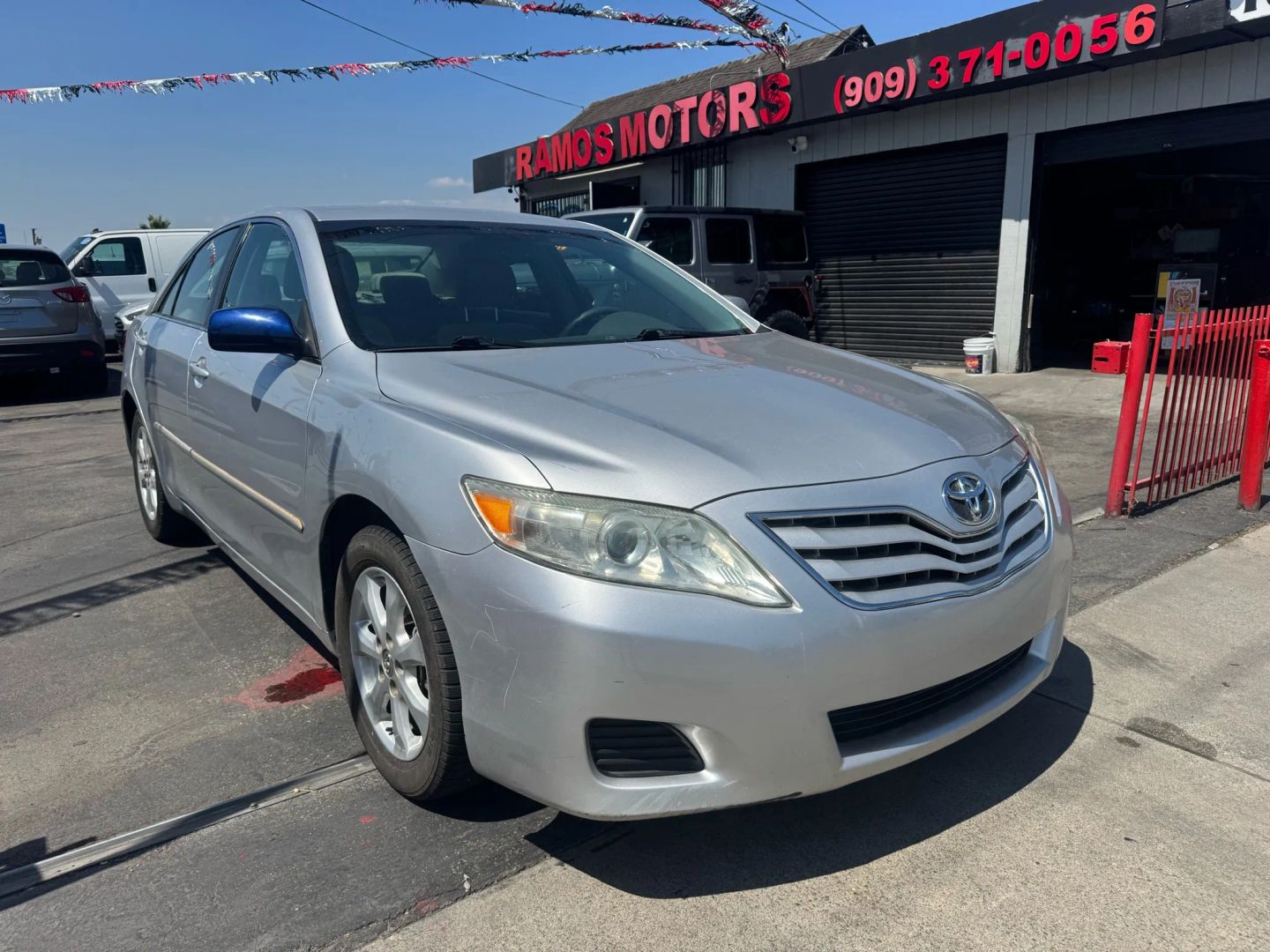 2011 Toyota Camry Base photo 5