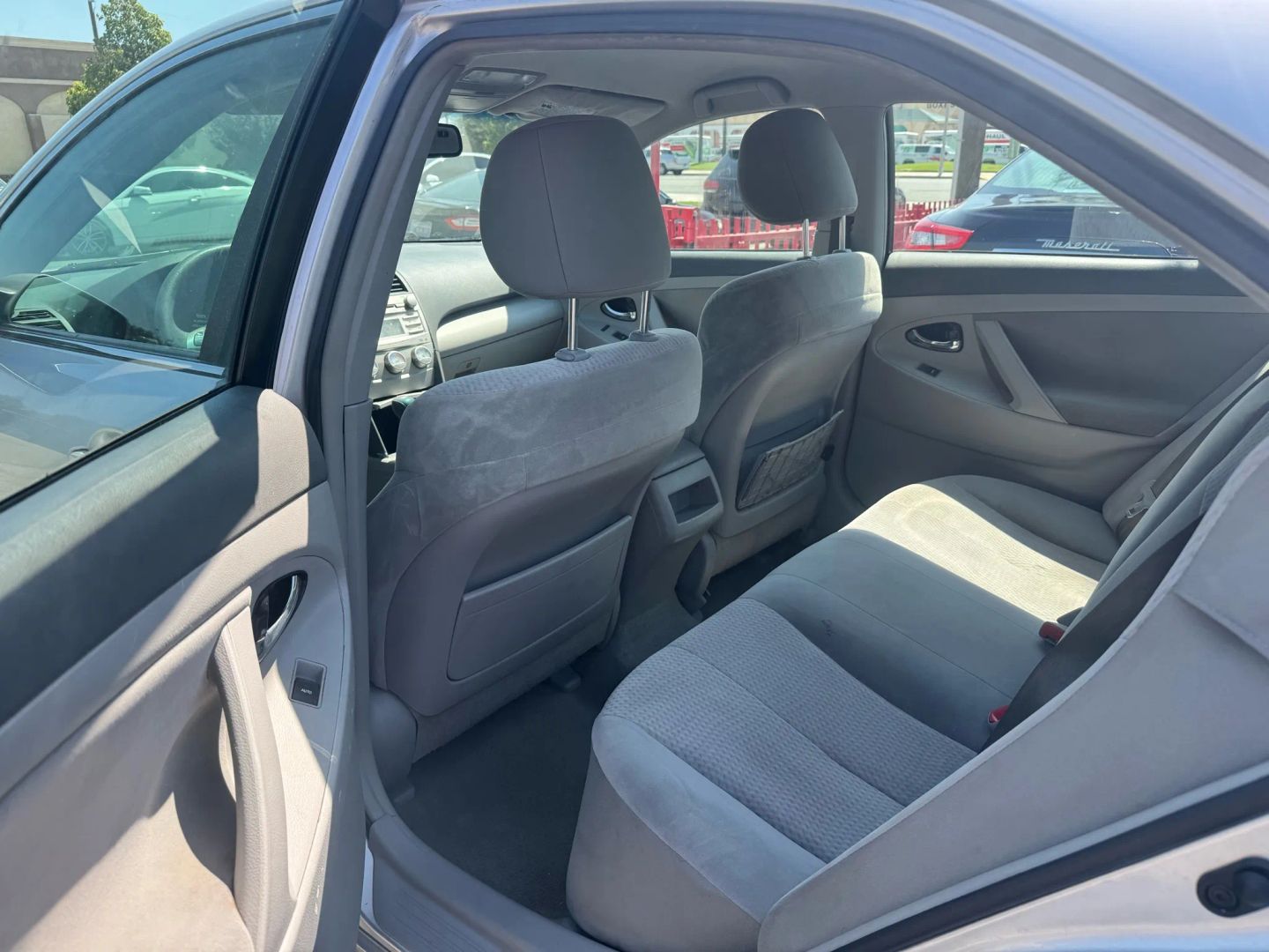 2011 Toyota Camry Base photo 8