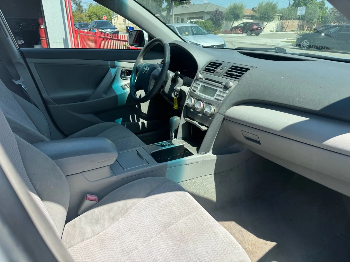 2011 Toyota Camry Base photo 10