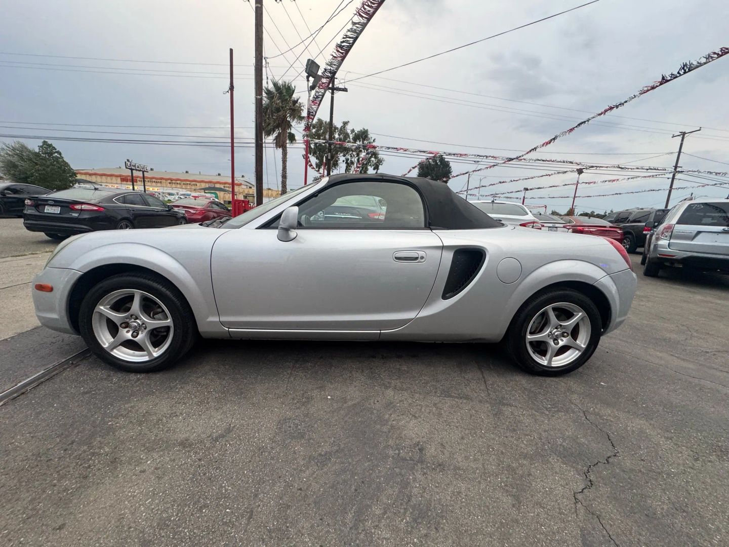 2001 Toyota MR2 Spyder photo 3