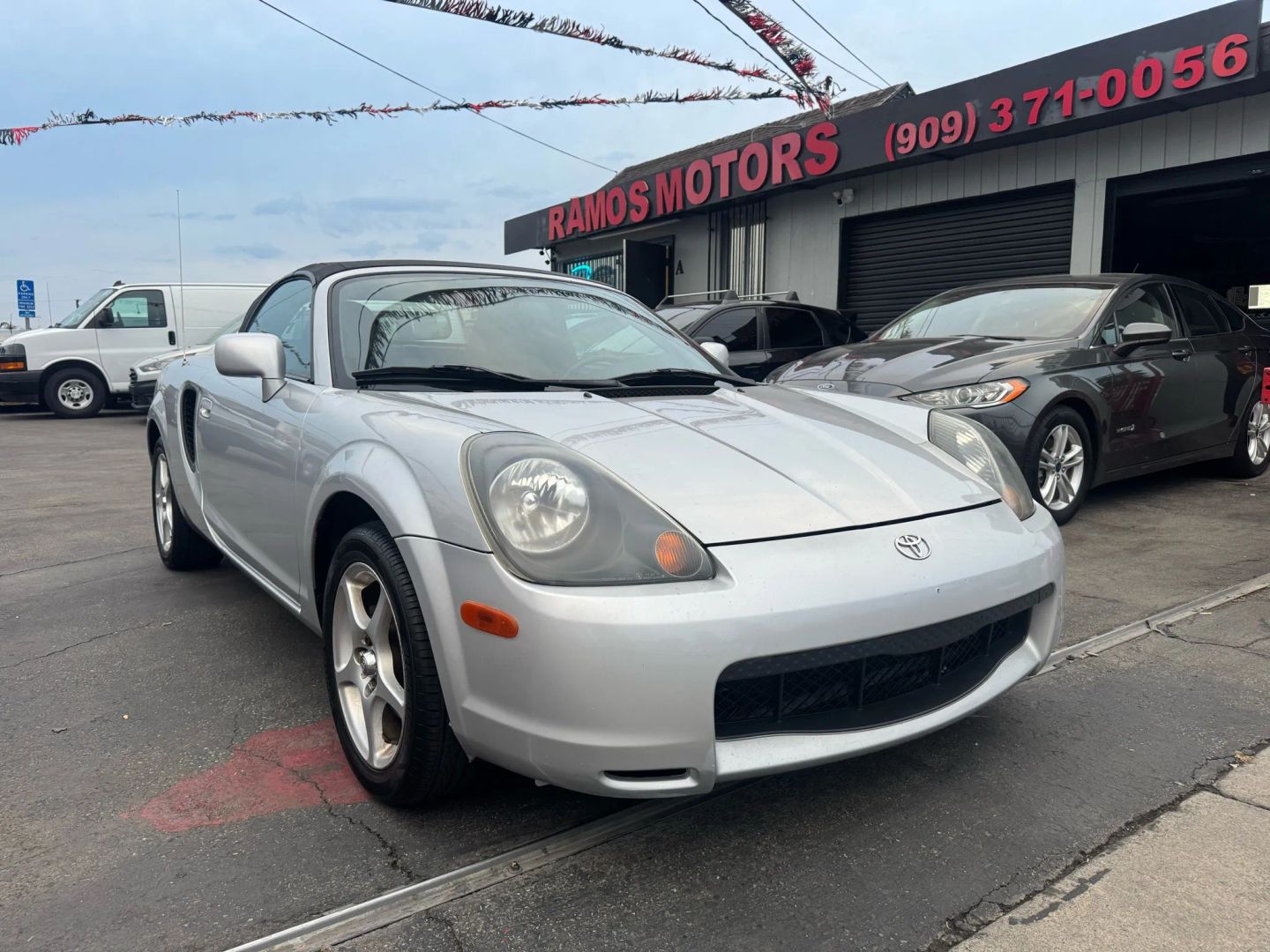 2001 Toyota MR2 Spyder photo 8