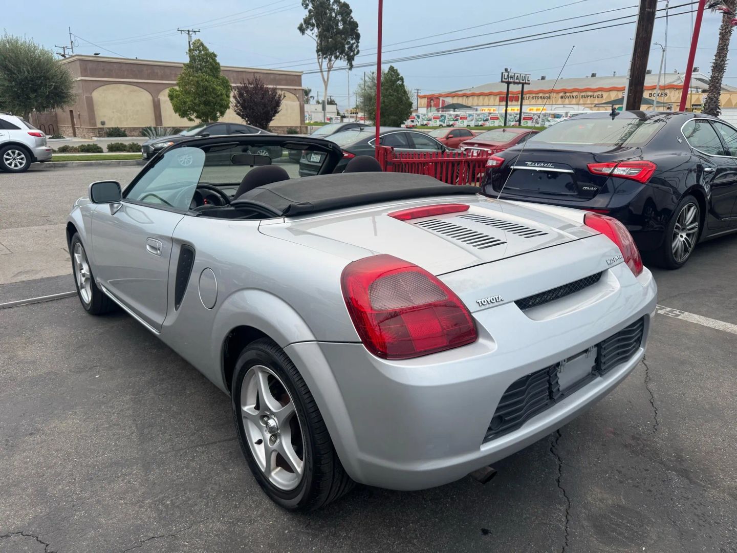2001 Toyota MR2 Spyder photo 13