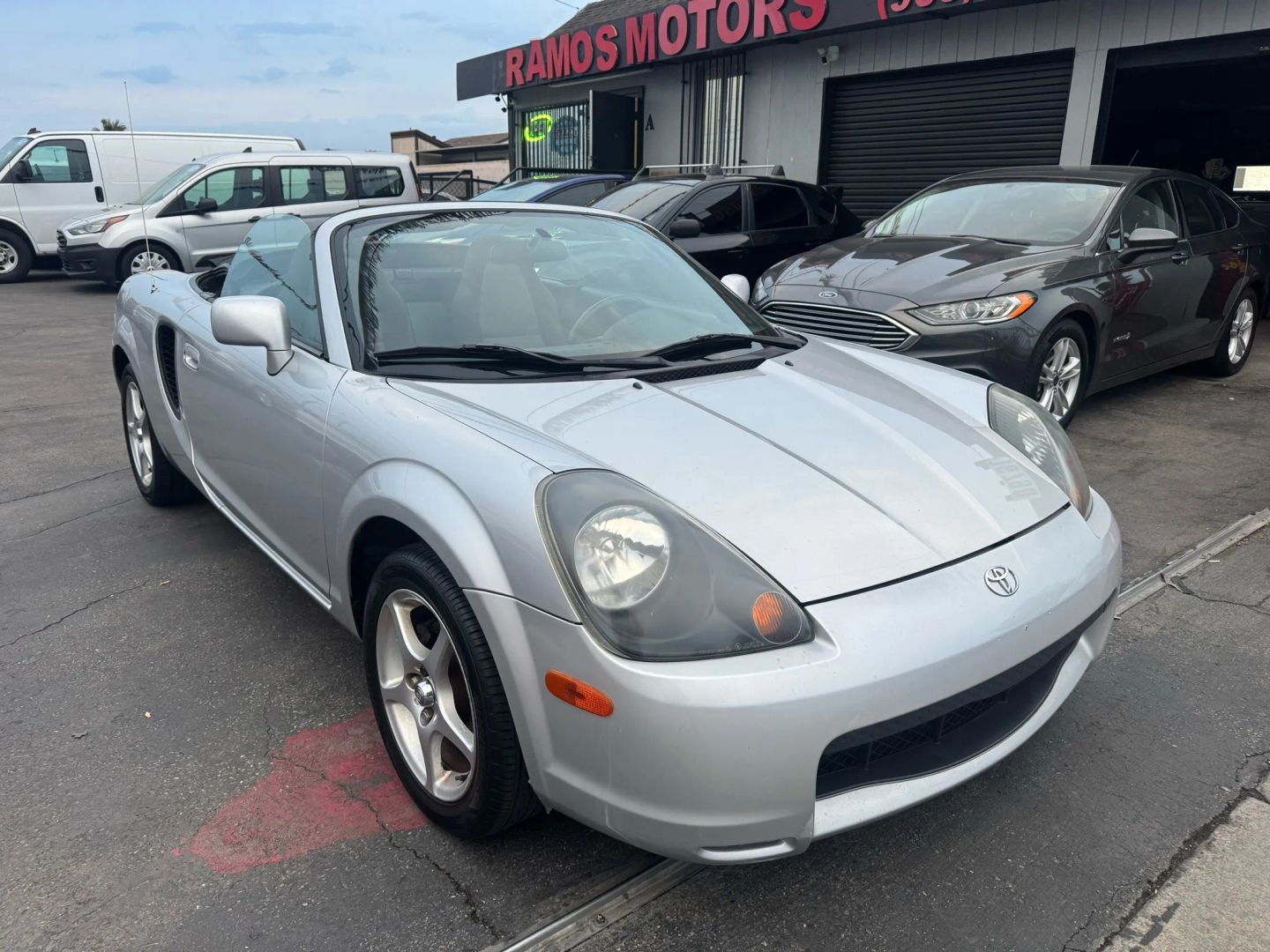 2001 Toyota MR2 Spyder photo 15