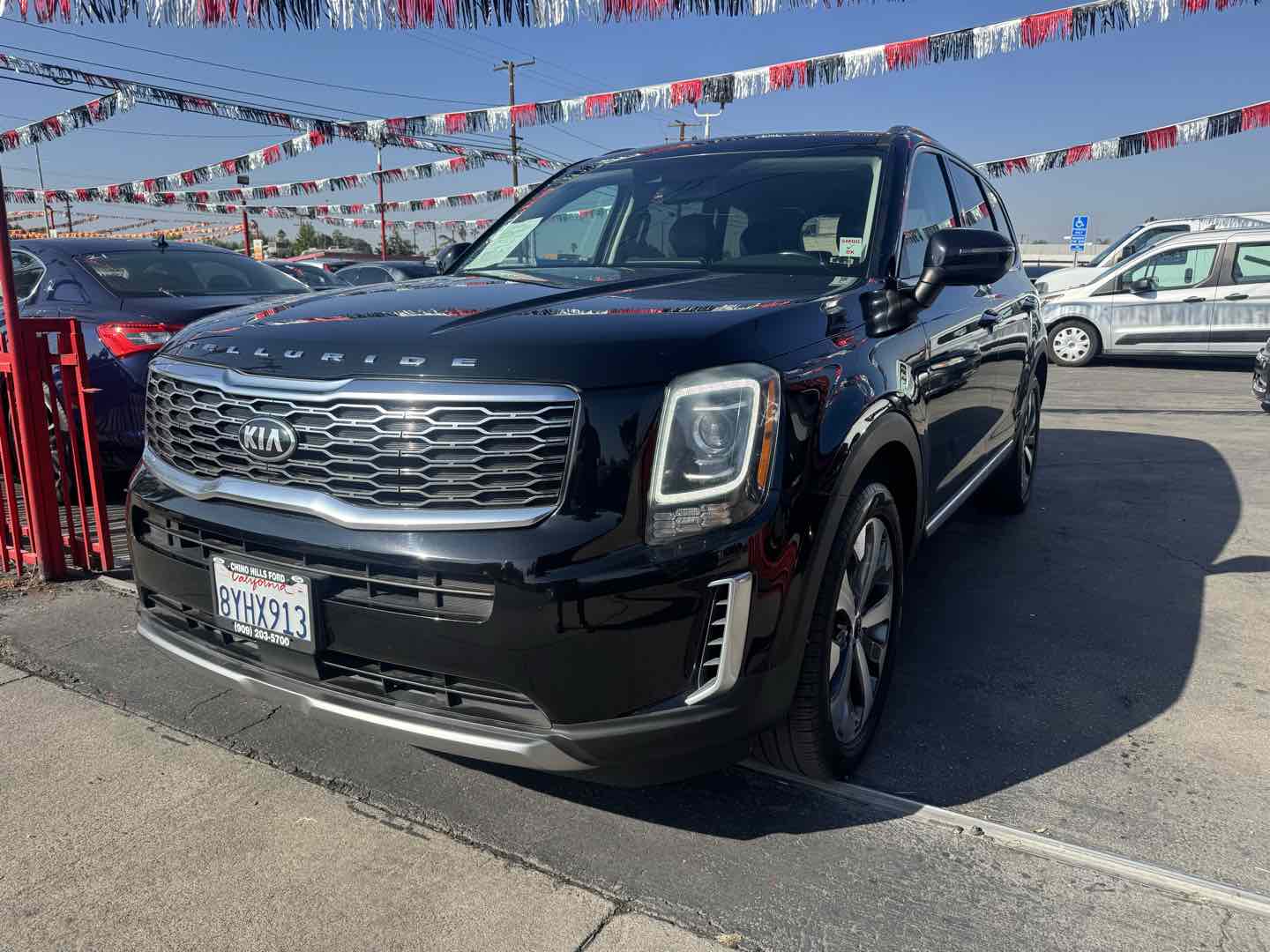 2020 Kia Telluride S photo 2