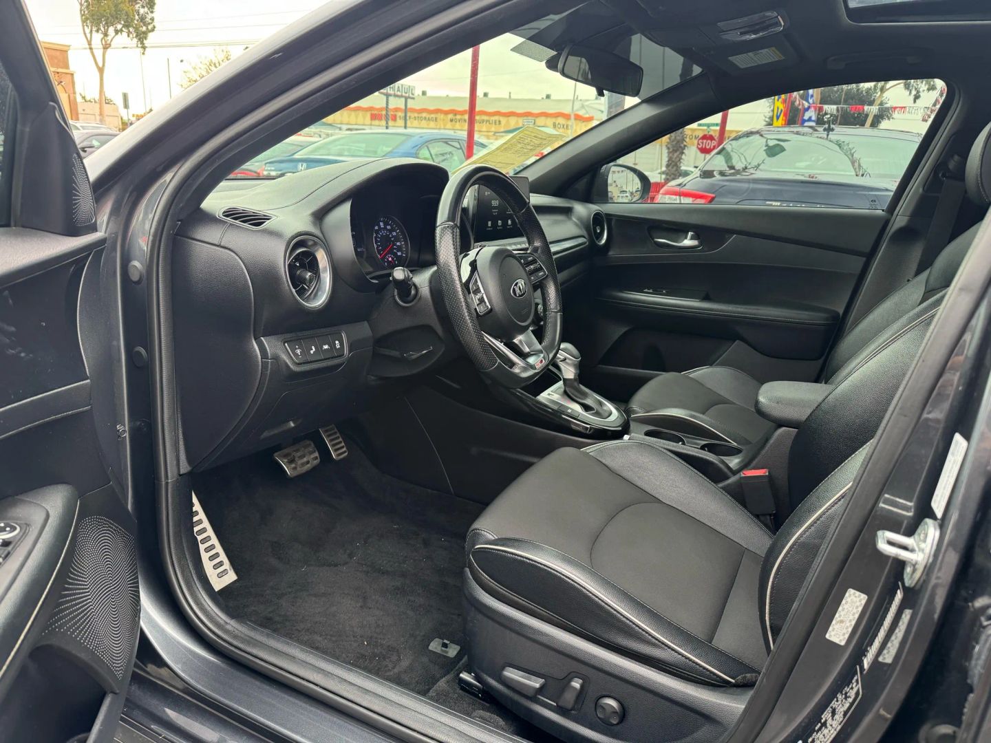 2021 Kia Forte GT-Line photo 10