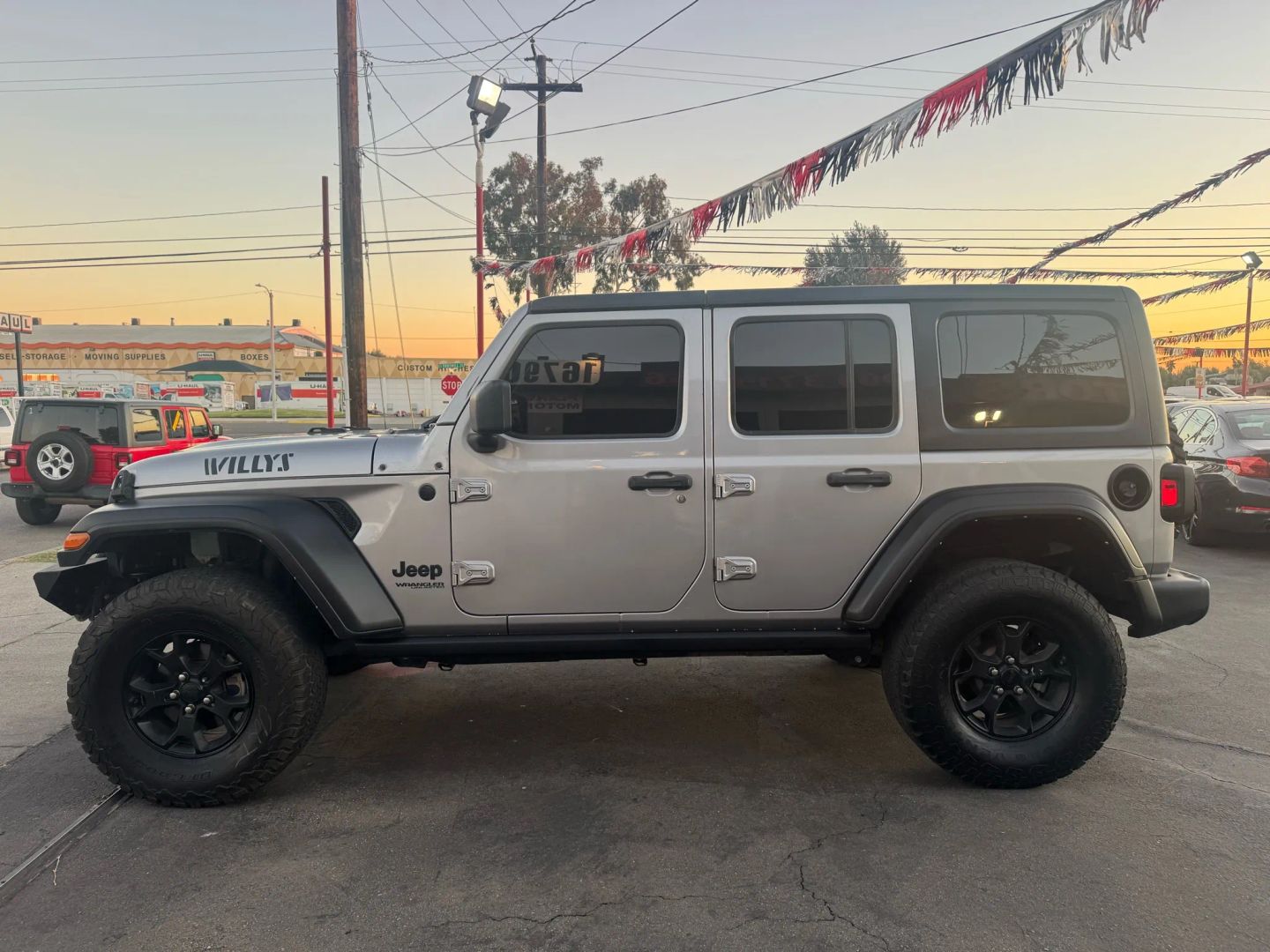 2021 Jeep Wrangler Unlimited Willys photo 3