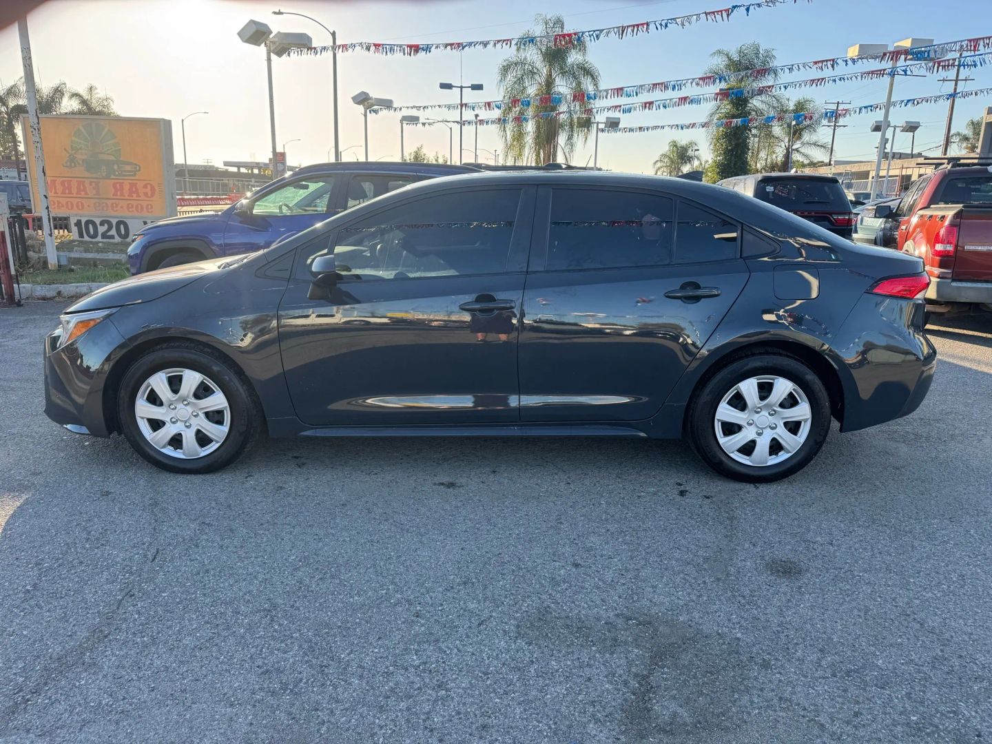 2023 Toyota Corolla Hybrid SE photo 2