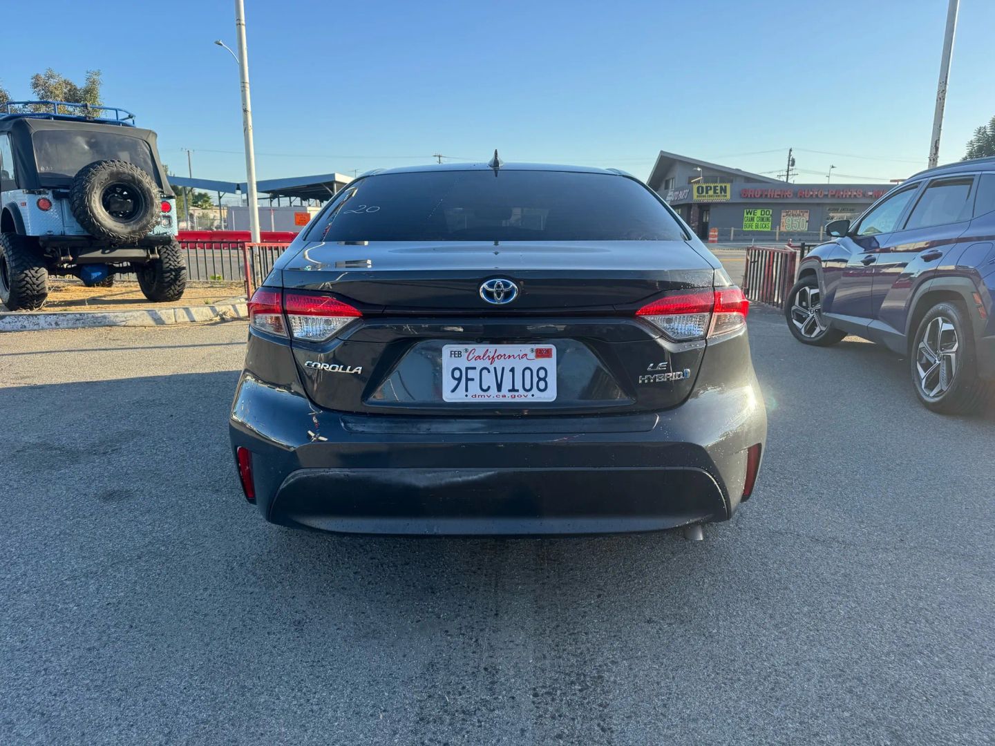 2023 Toyota Corolla Hybrid SE photo 4