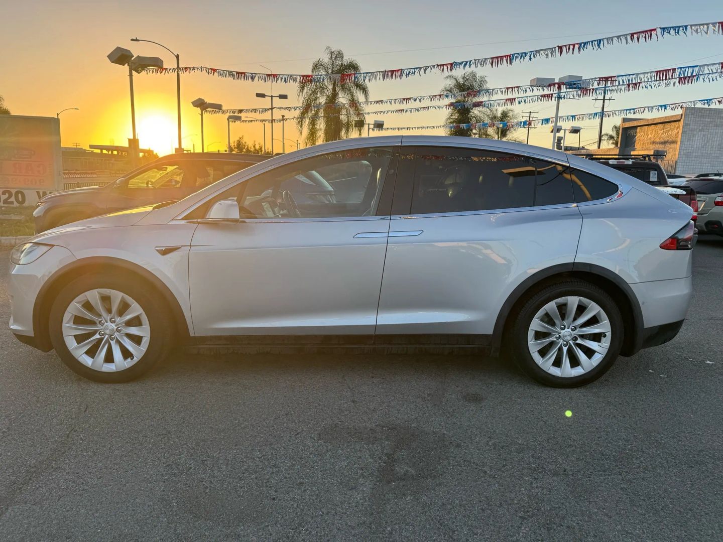 2018 Tesla Model X 75D photo 3