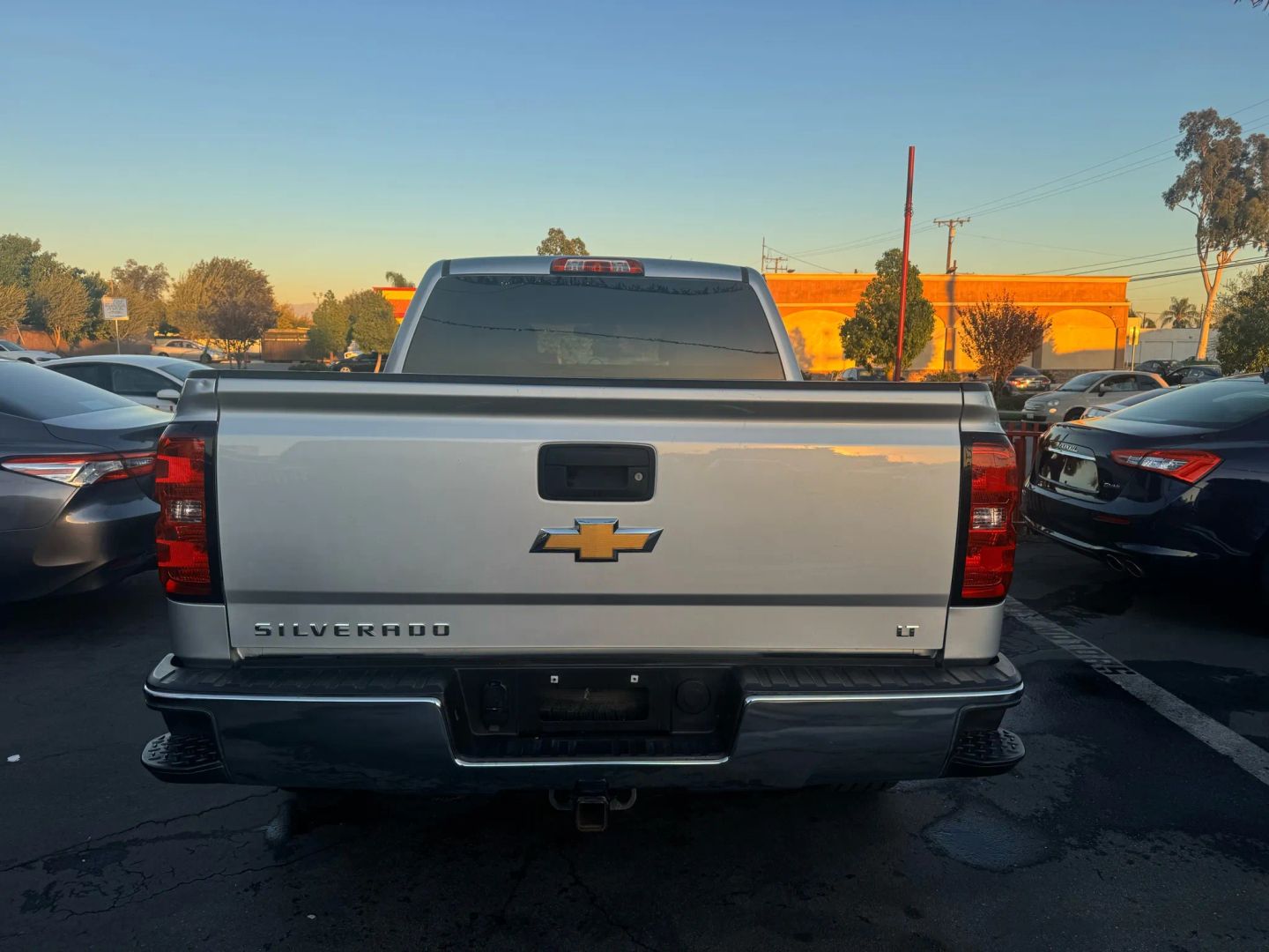 2015 Chevrolet Silverado 1500 LT photo 4