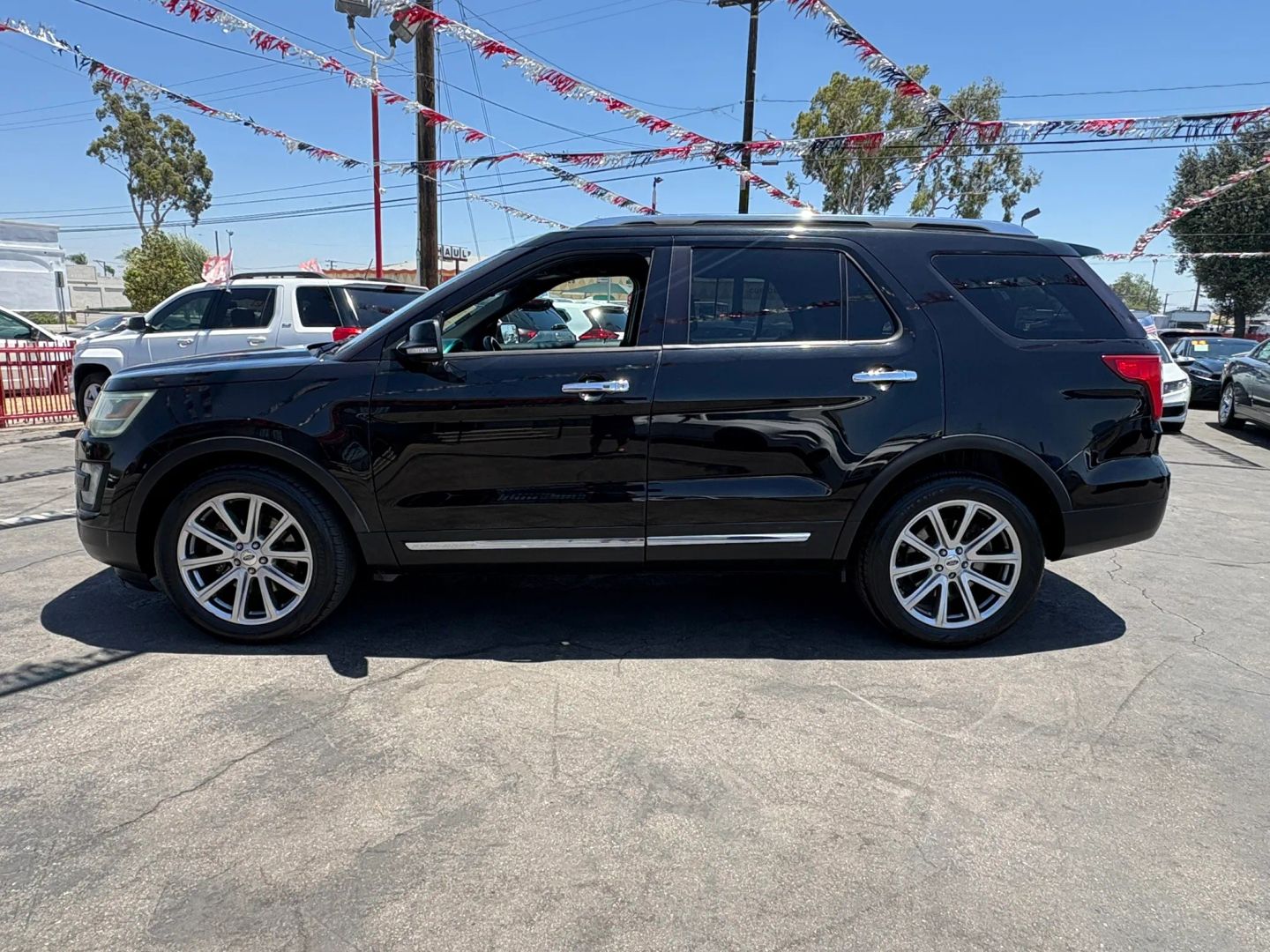 View vehicle photo 2