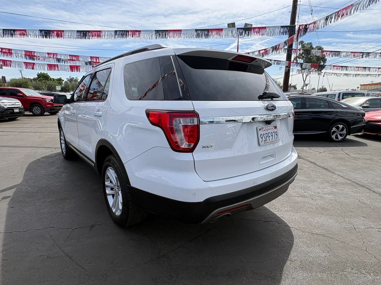 Photo 3 of this Ford Explorer
