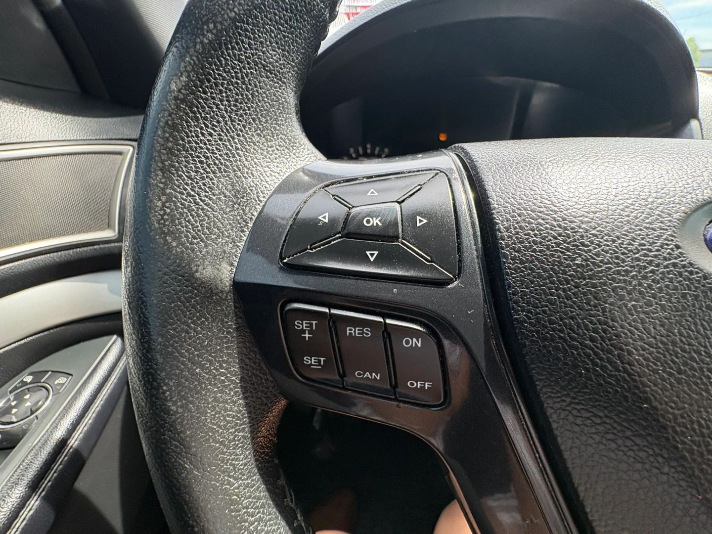 Photo 12 of this Ford Explorer