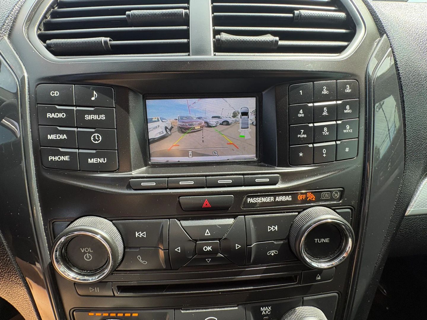 Photo 16 of this Ford Explorer