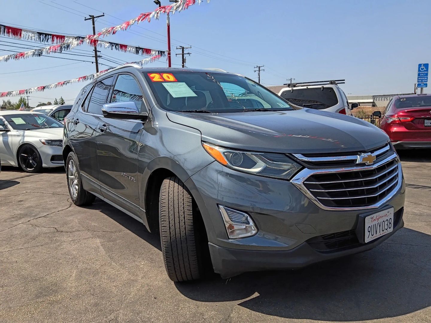 Photo 7 of this Chevrolet Equinox