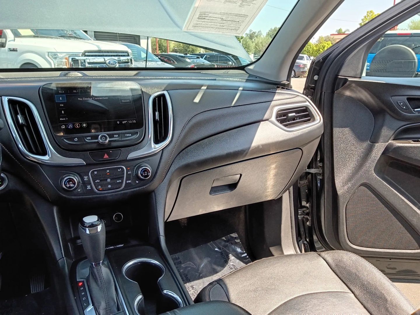 Photo 31 of this Chevrolet Equinox
