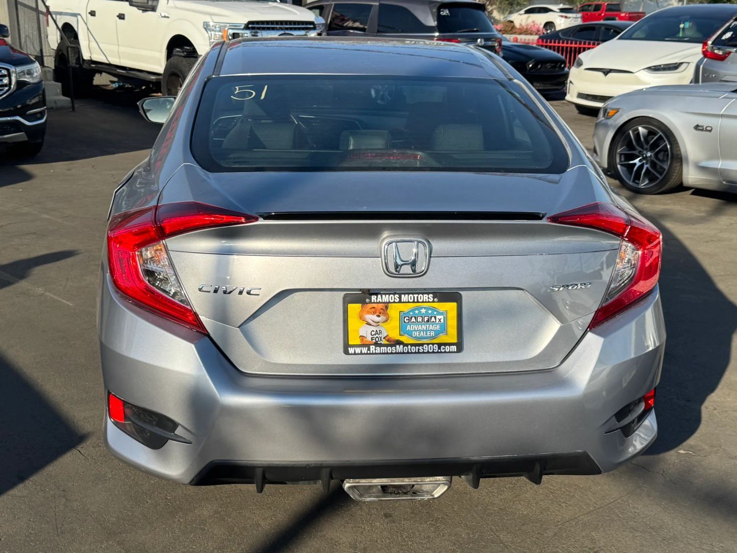 Photo 4 of this Honda Civic Sedan