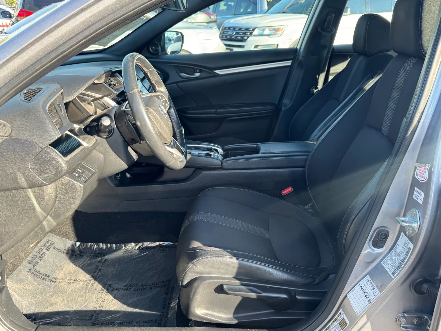 Photo 13 of this Honda Civic Sedan