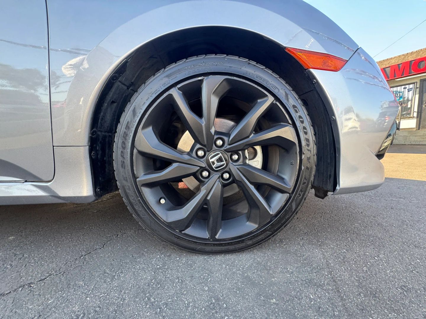 Photo 20 of this Honda Civic Sedan