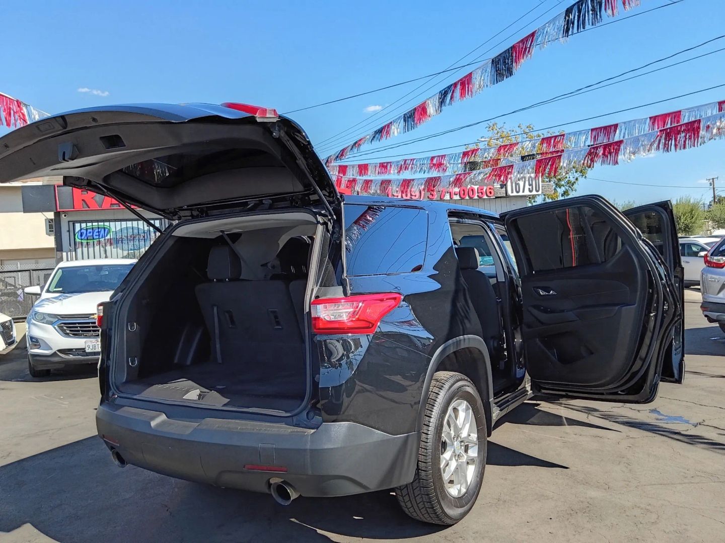 Photo 14 of this Chevrolet Traverse