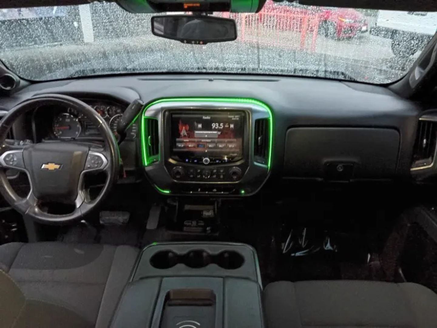 Photo 3 of this Chevrolet Silverado 1500