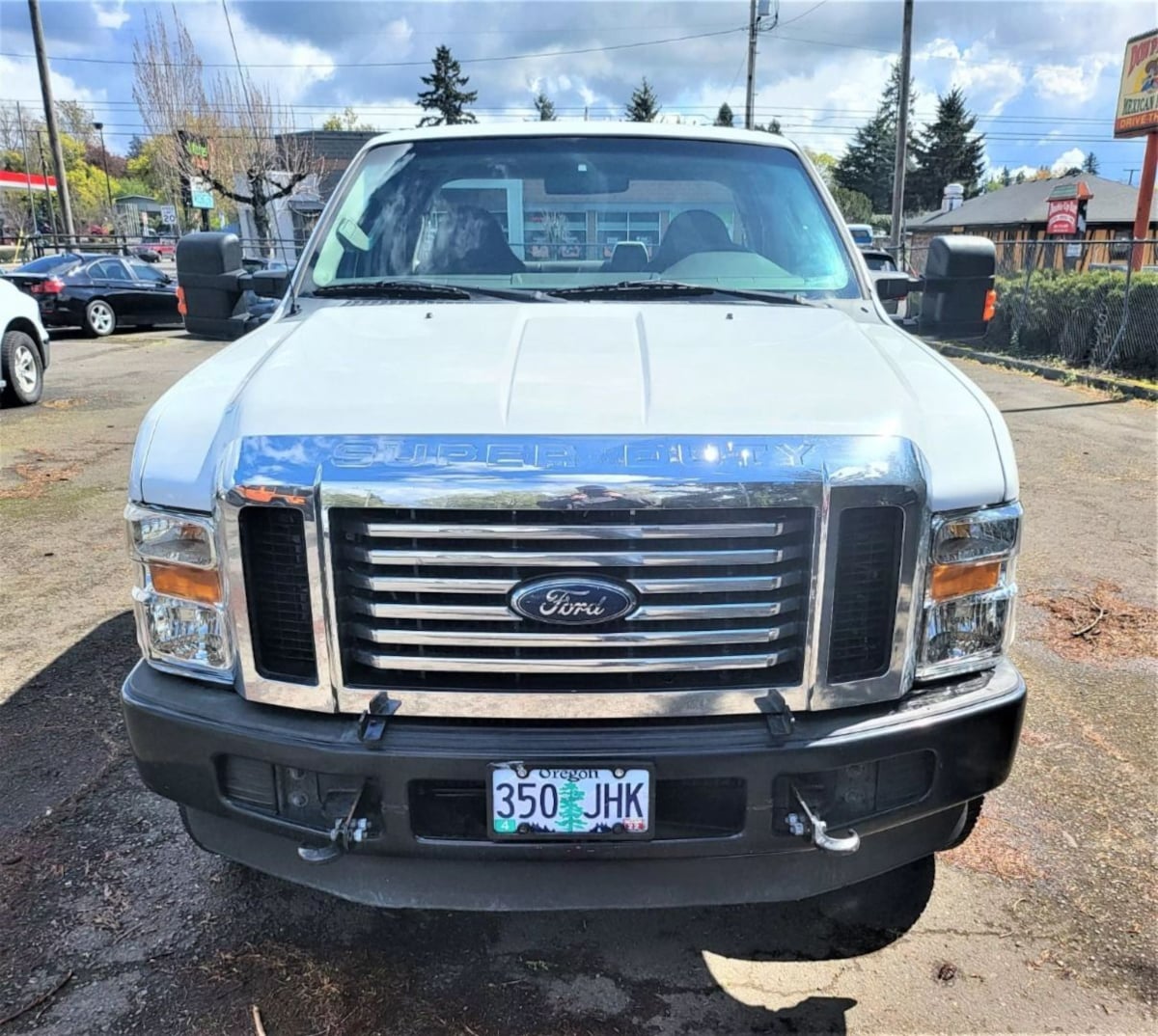 2008 Ford F-350 XL photo 2
