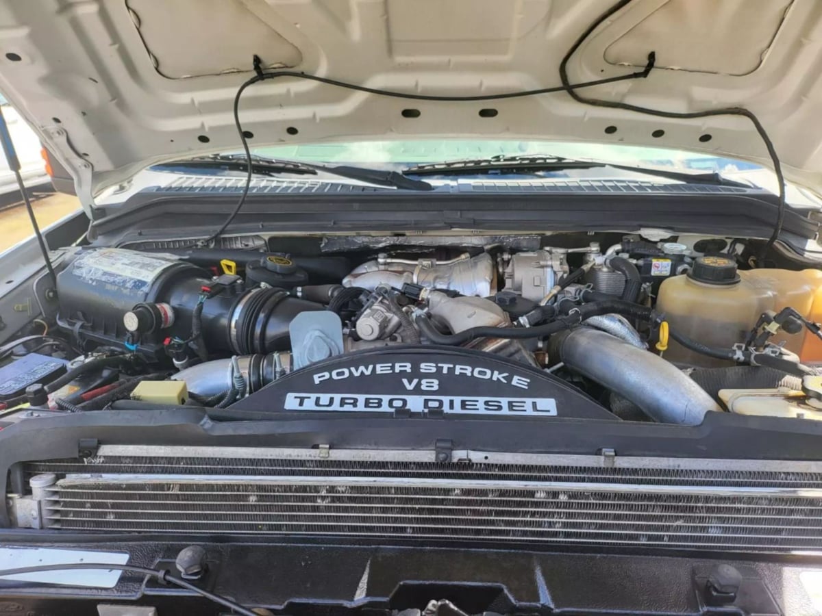 2008 Ford F-350 XL photo 9