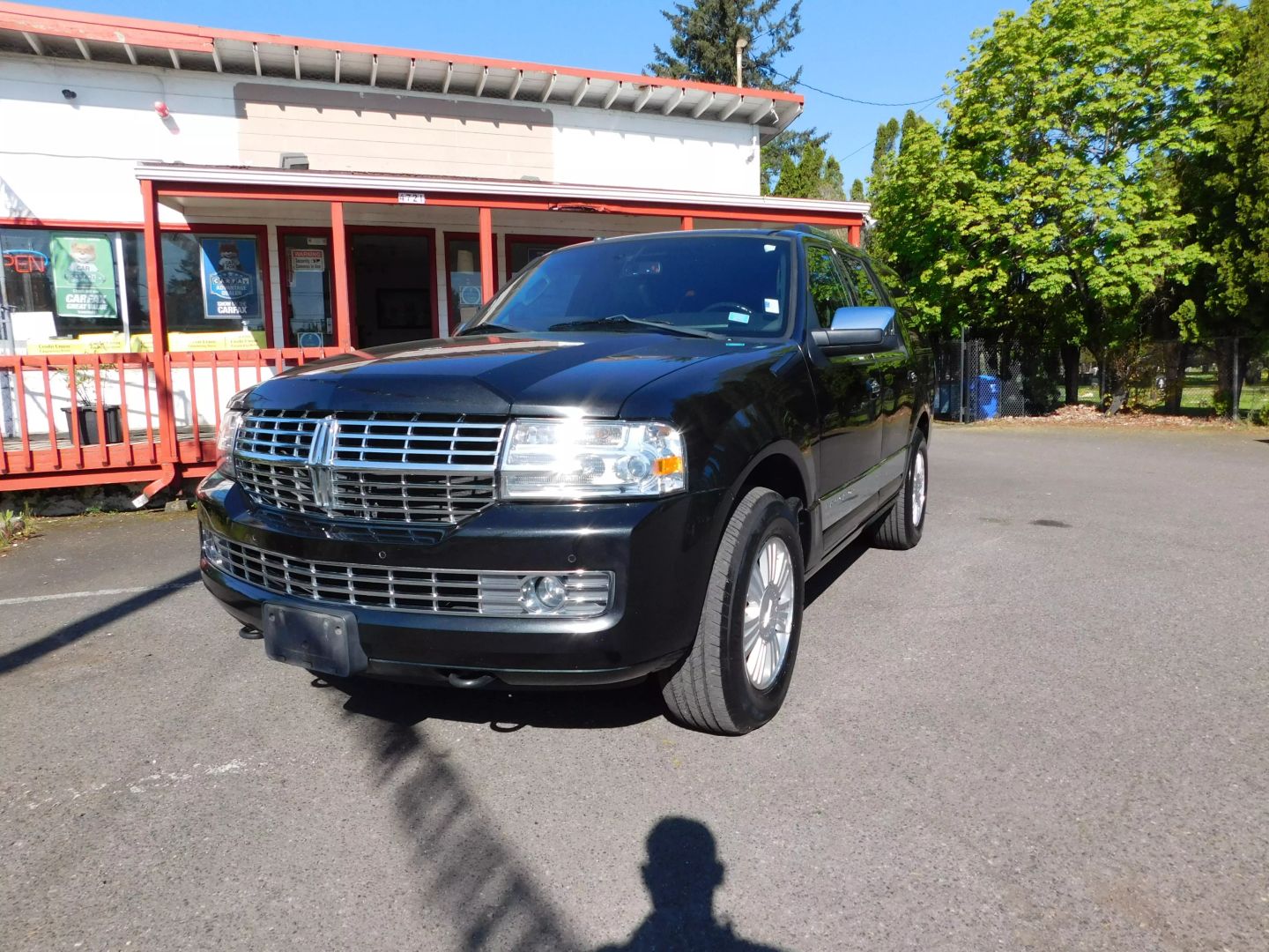 2013 Lincoln Navigator photo 2