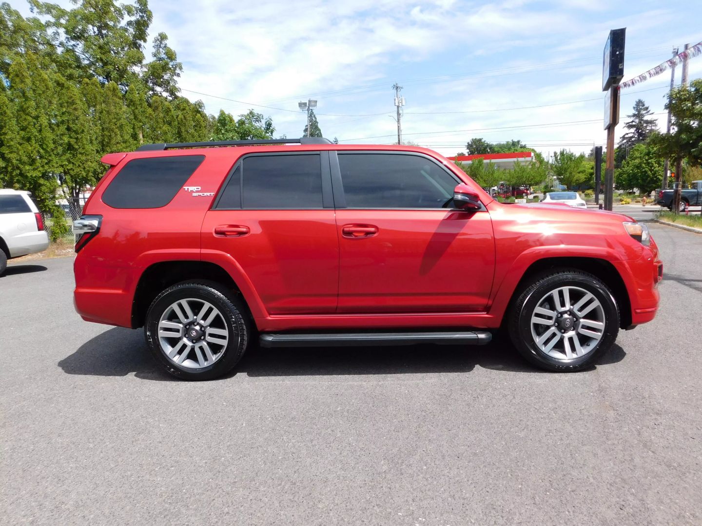 2022 Toyota 4Runner TRD Sport photo 4