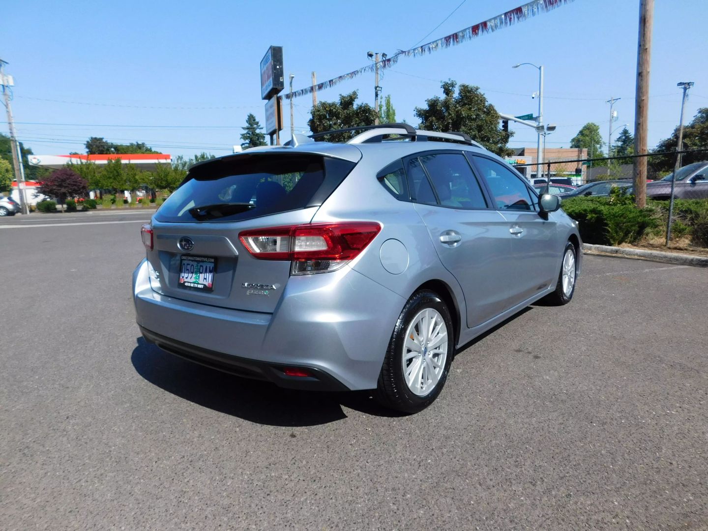 2017 Subaru Impreza 2.0i Premium photo 7