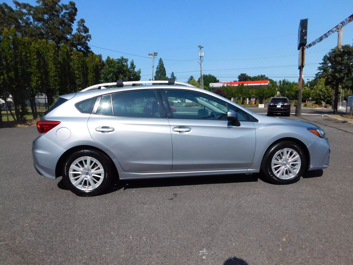 2017 Subaru Impreza 2.0i Premium photo 8