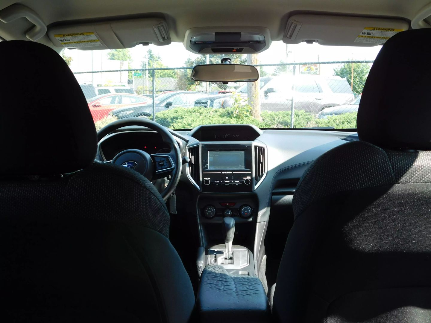 2017 Subaru Impreza 2.0i Premium photo 10