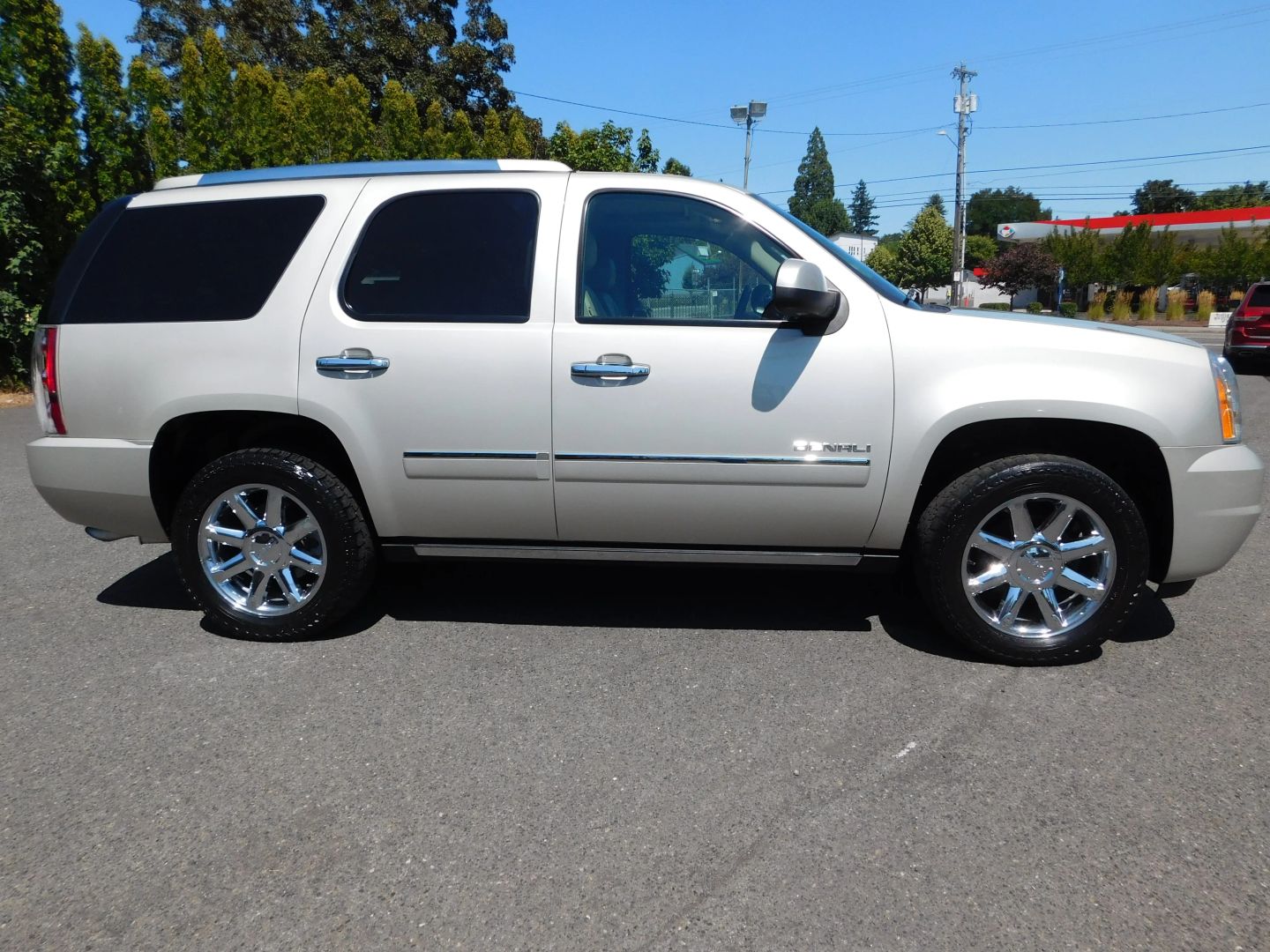 2013 Gmc Yukon Denali photo 4