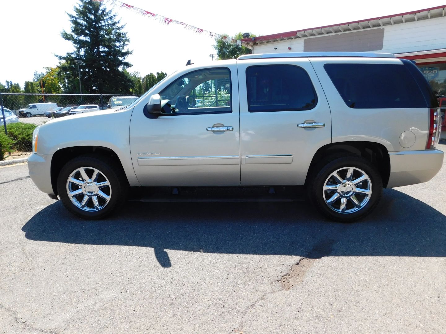 2013 Gmc Yukon Denali photo 10