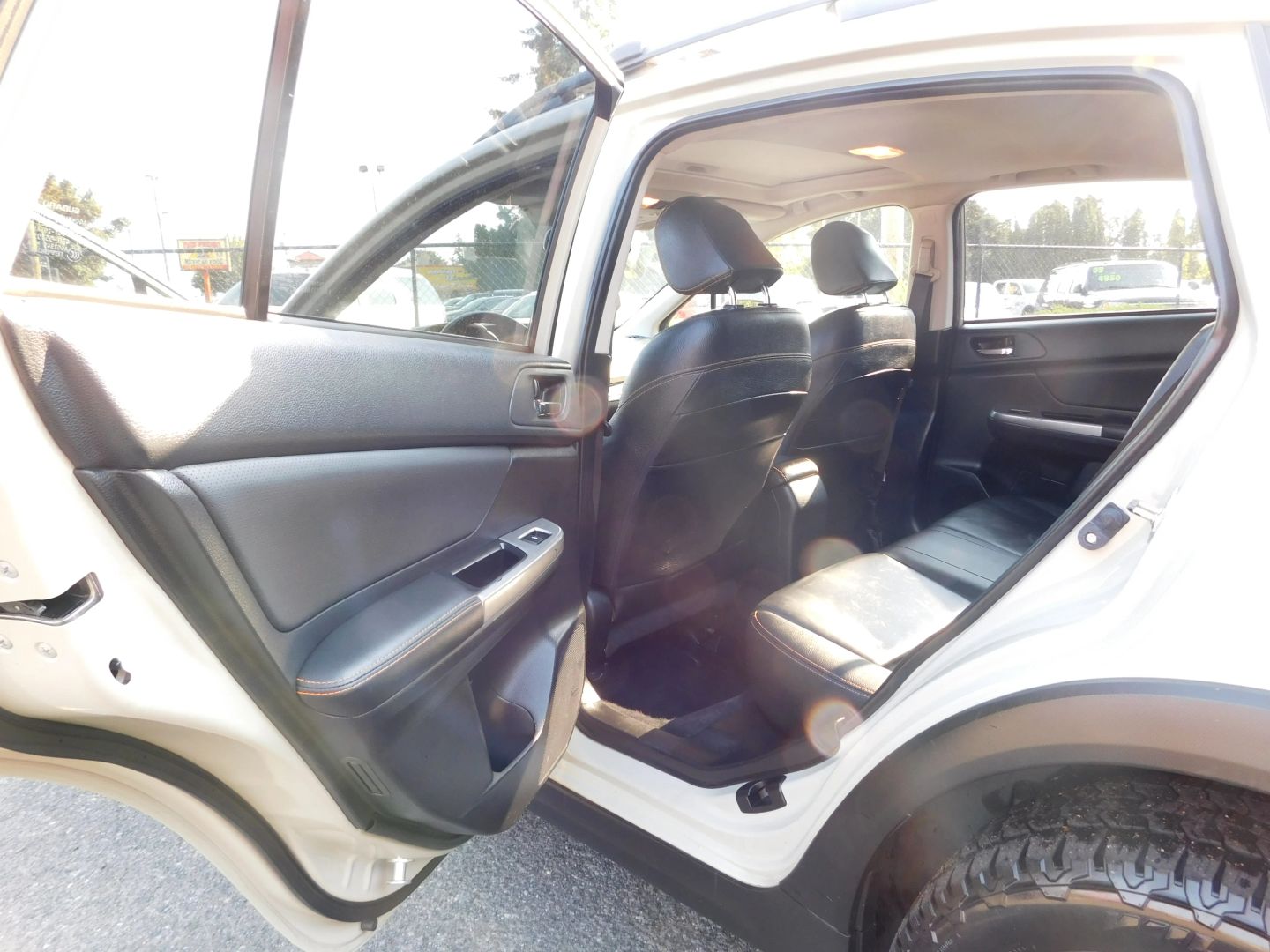 2016 Subaru Crosstrek Limited photo 9