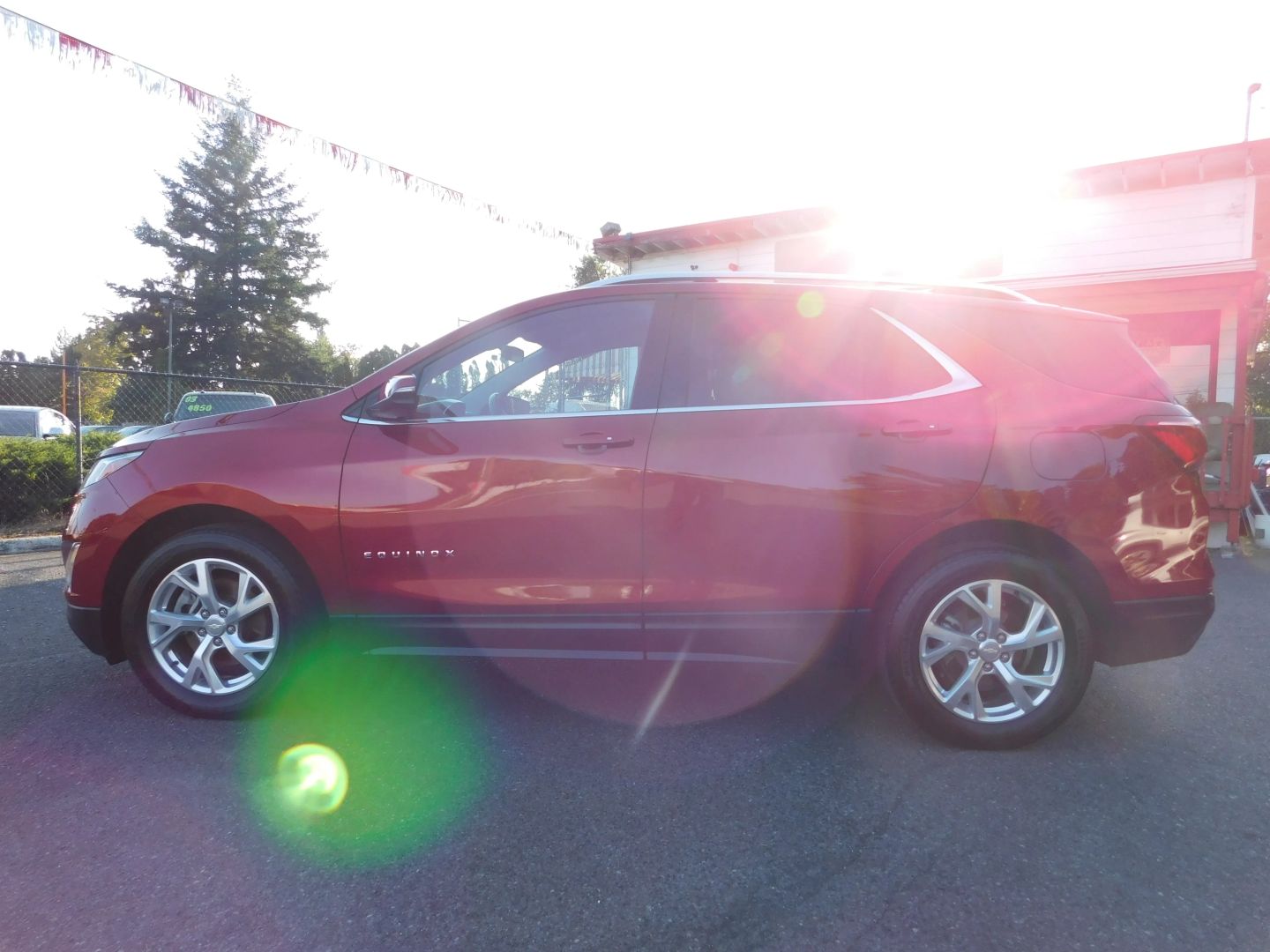 2019 Chevrolet Equinox LT photo 3
