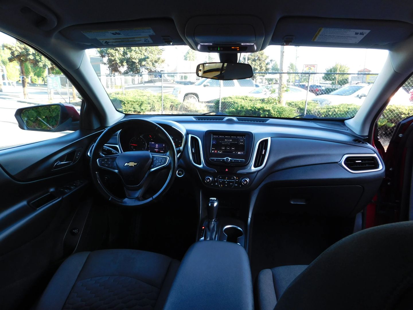 2019 Chevrolet Equinox LT photo 14