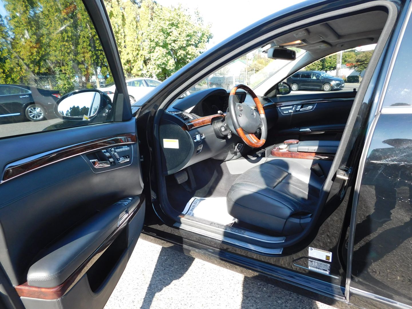2007 Mercedes Benz S 600 photo 9