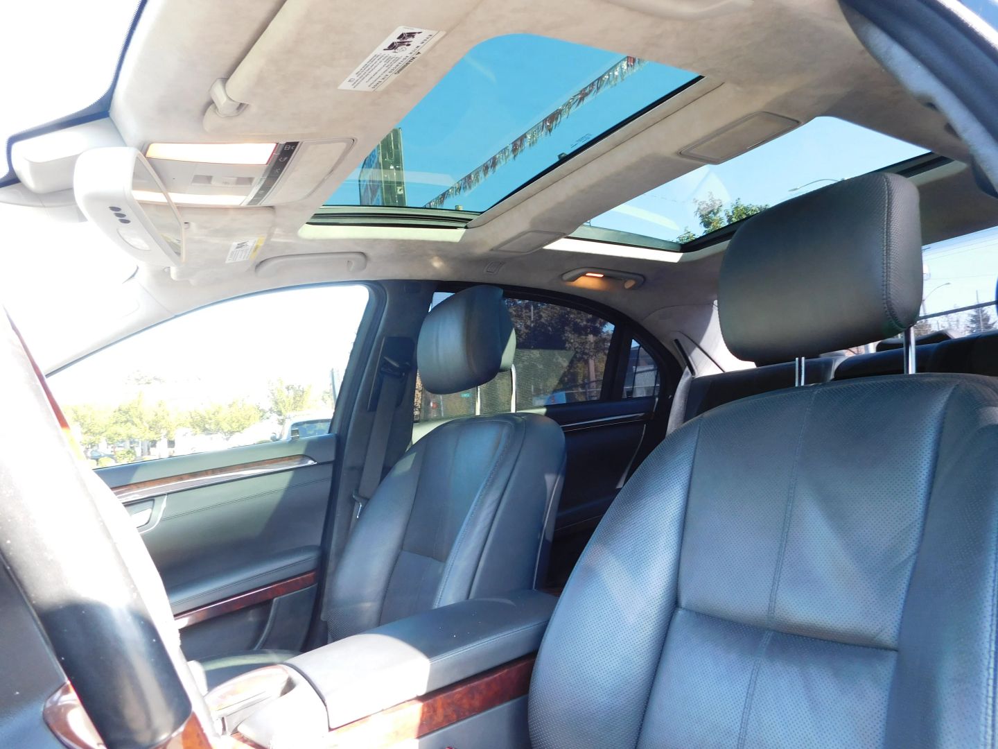 2007 Mercedes Benz S 600 photo 14