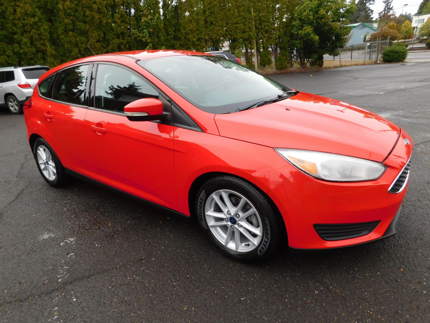 2017 Ford Focus SE photo 3
