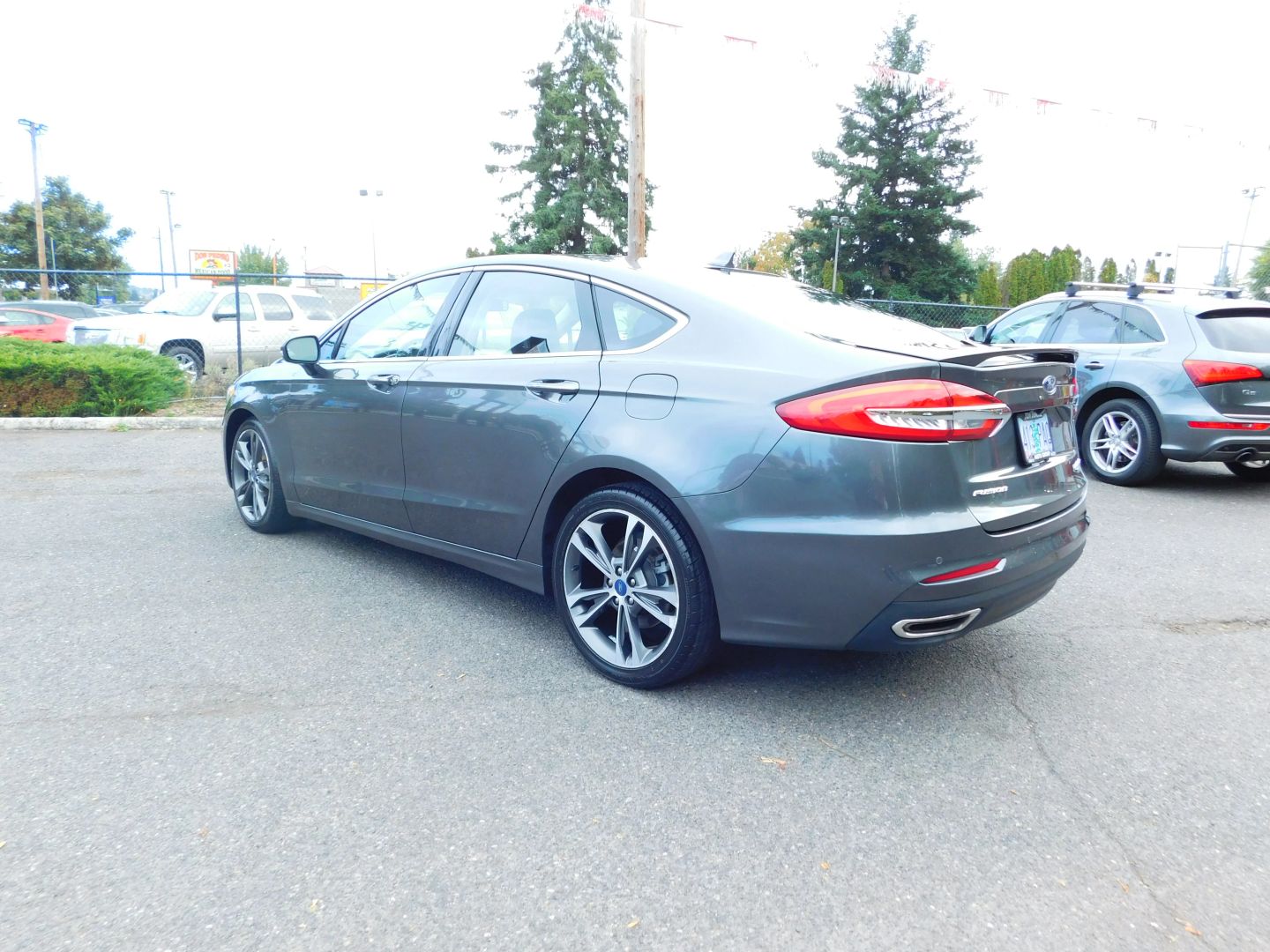2020 Ford Fusion Titanium photo 3