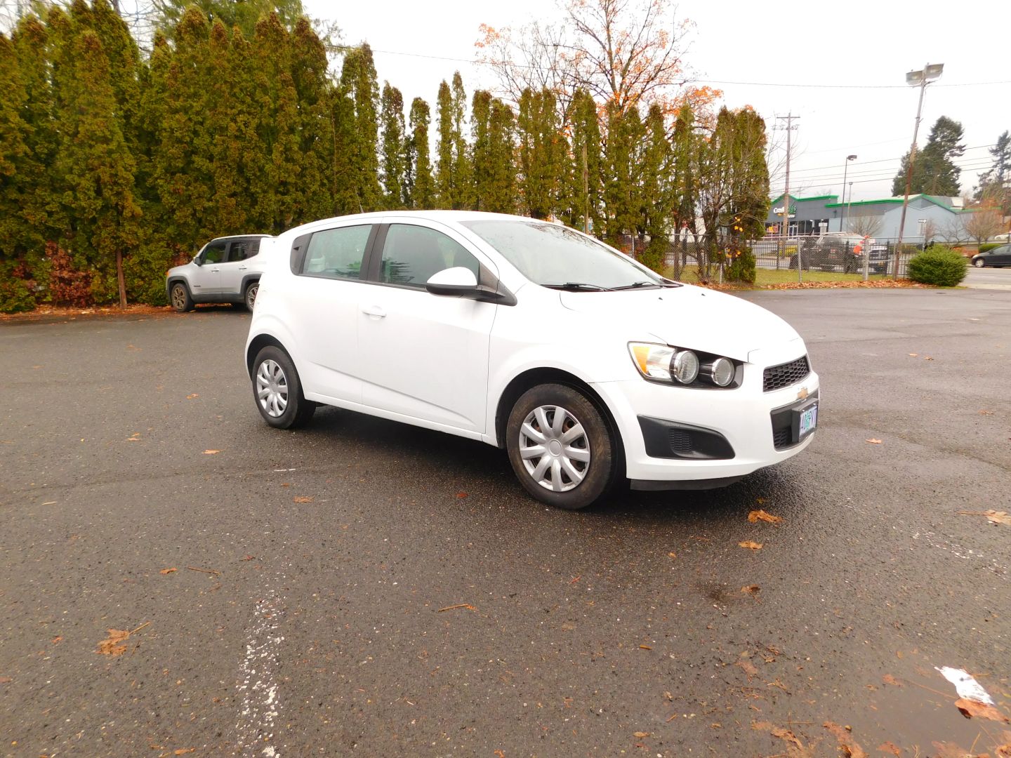 2014 Chevrolet Sonic LS - Photo 9