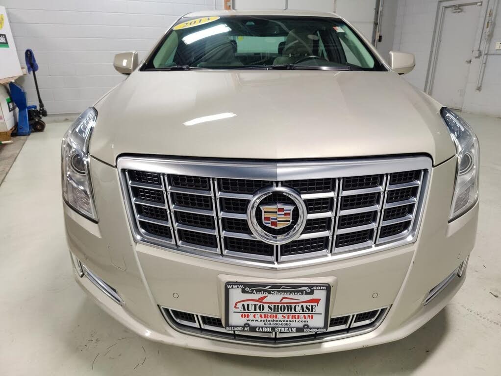 2013 Cadillac XTS Luxury photo 4