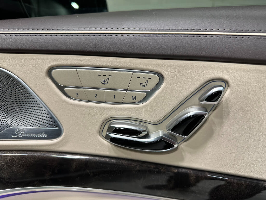 2015 Mercedes Benz S 63 AMG photo 11