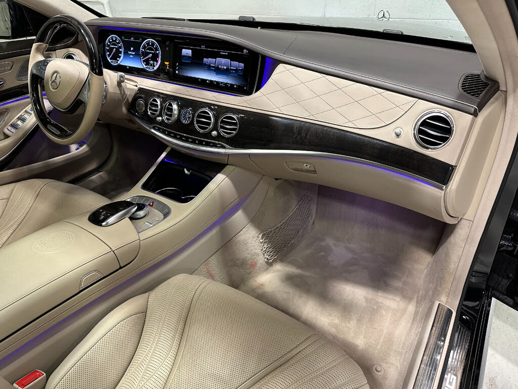 2015 Mercedes Benz S 63 AMG photo 15