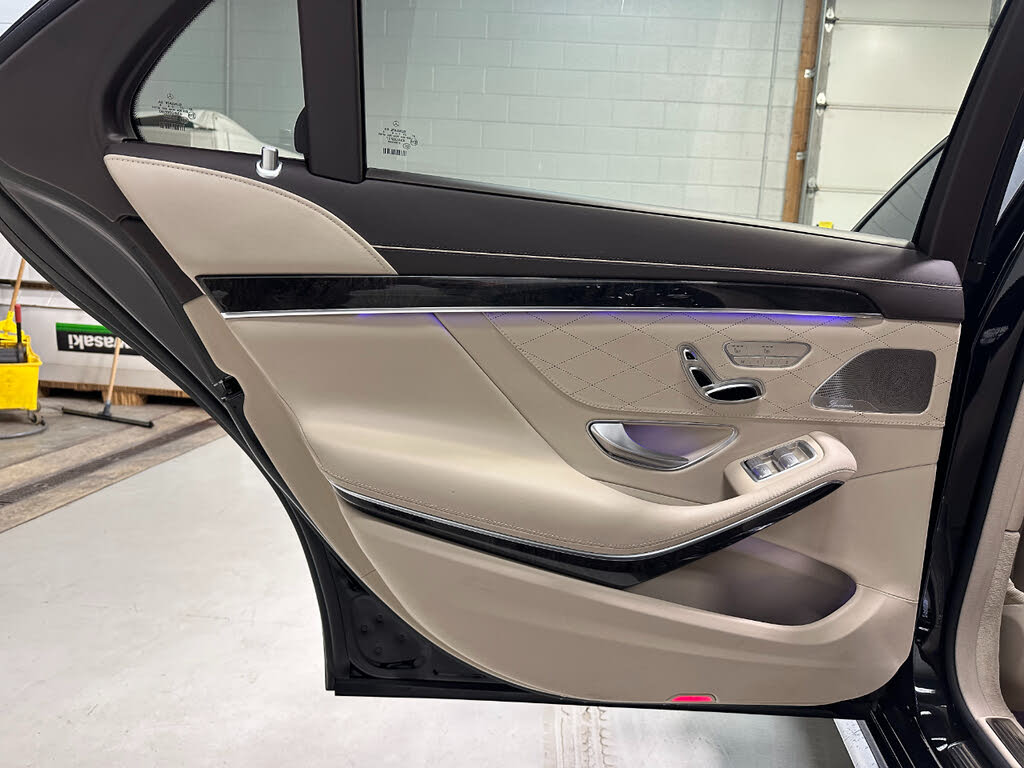 2015 Mercedes Benz S 63 AMG photo 24