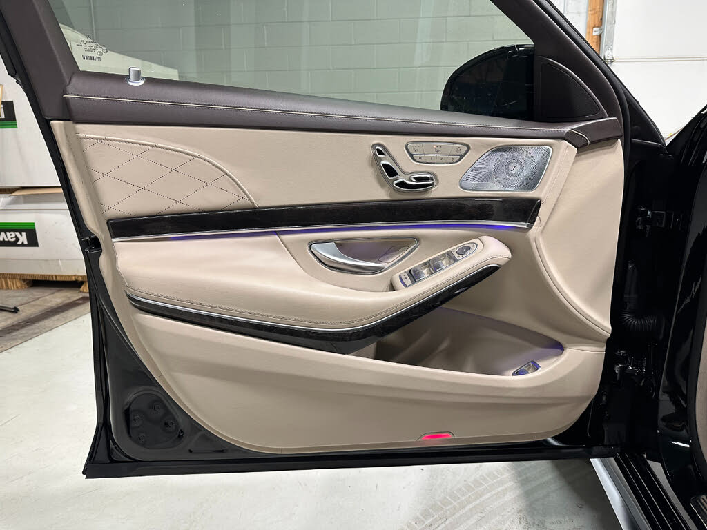 2015 Mercedes Benz S 63 AMG photo 27