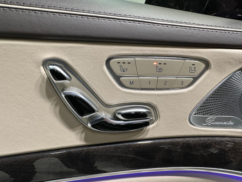 2015 Mercedes Benz S 63 AMG photo 28
