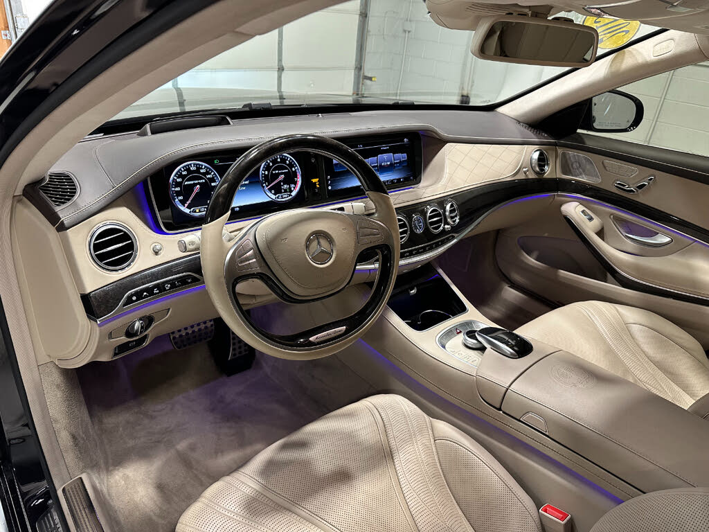 2015 Mercedes Benz S 63 AMG photo 32