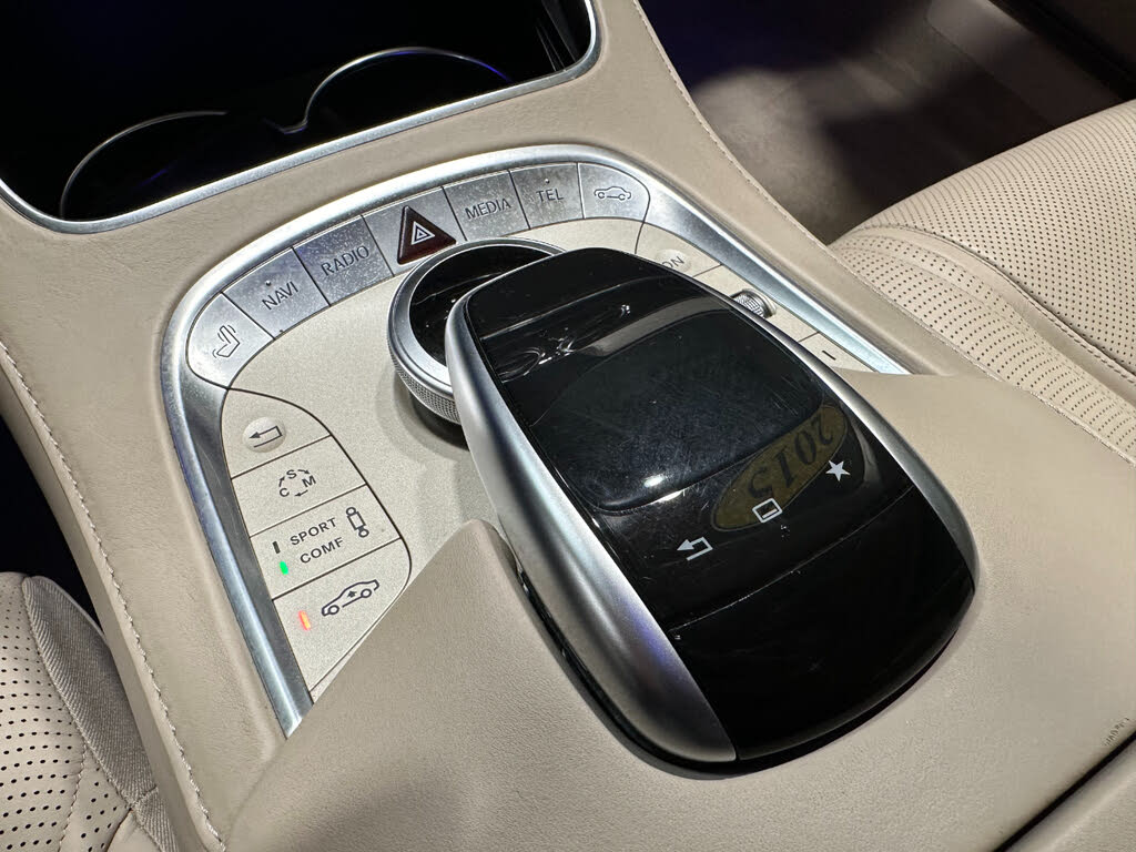 2015 Mercedes Benz S 63 AMG photo 36